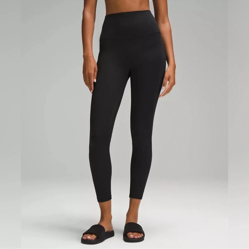 Lululemon Align High Rise Pant with Pockets 25” Black Size 2 Yoga Leggings